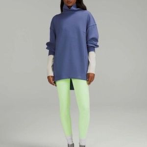 Lululemon Modal-Blend Turtleneck Tunic in Water Drop sz 12 14